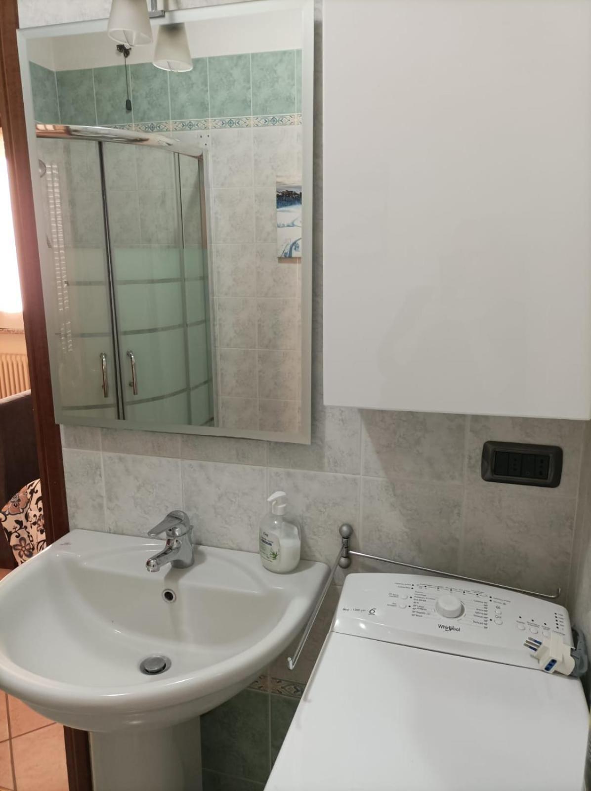 Casa Angela Parma Apartment Bagian luar foto